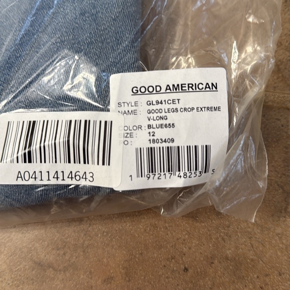 Good American Blue Jeans size 12 blue655 nwt - Picture 2 of 5